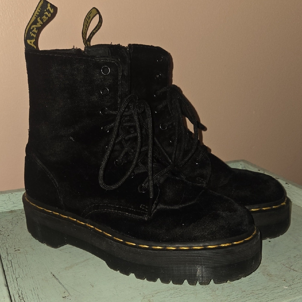 Dr Martens Jadon Black Velvet Platform Lace-Up Boots